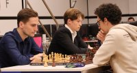 Yevhenii auf der World Rapid For Teams 2023: Yevhenii gegen Caruana